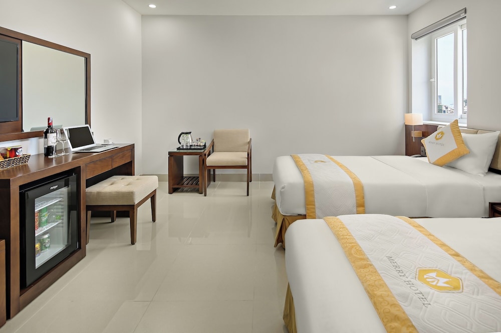 SUPERIOR, TWIN BEDS