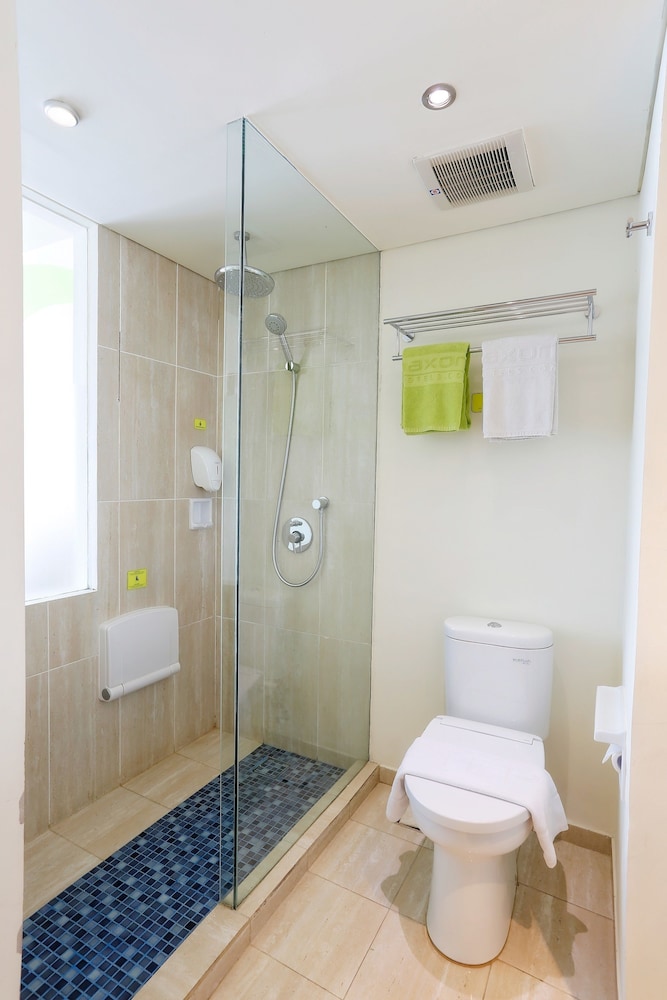 Maxone Hotel Bukit Jimbaran 37/37
