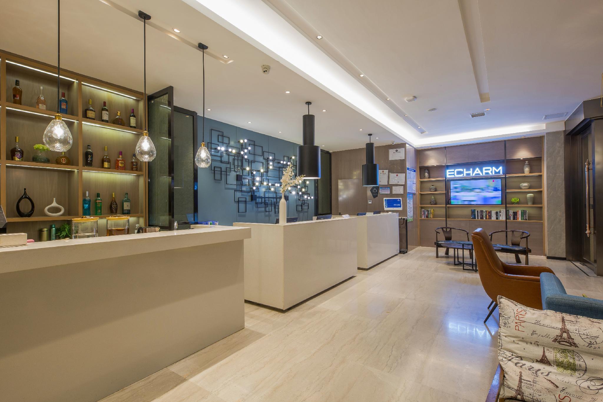 Echarm Hotel (Taihe Central Plaza Pedestrian Street store) 6/27