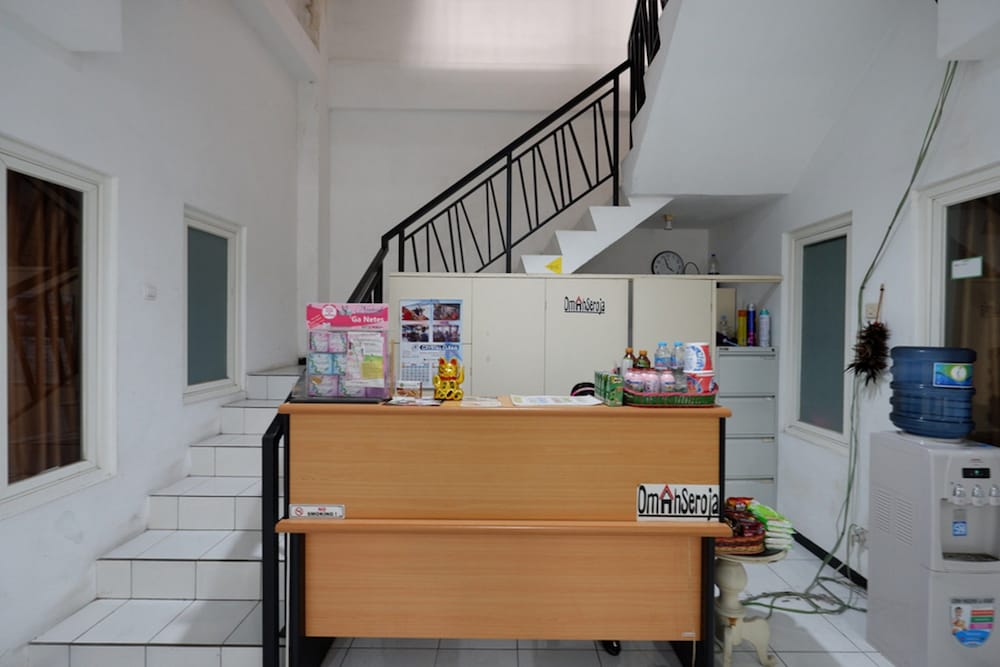 Reddoorz Near Plaza Simpang Lima 6/32