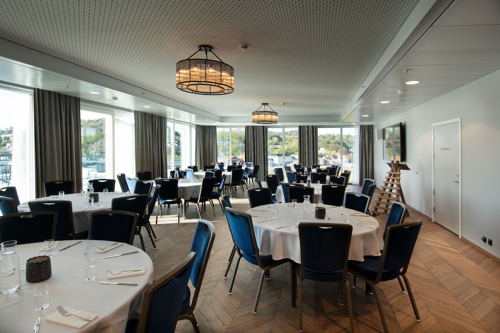 Mandal Hotel 20/30