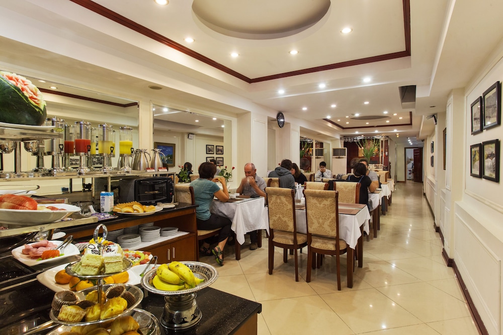 Paradise Boutique Hotel 53/57