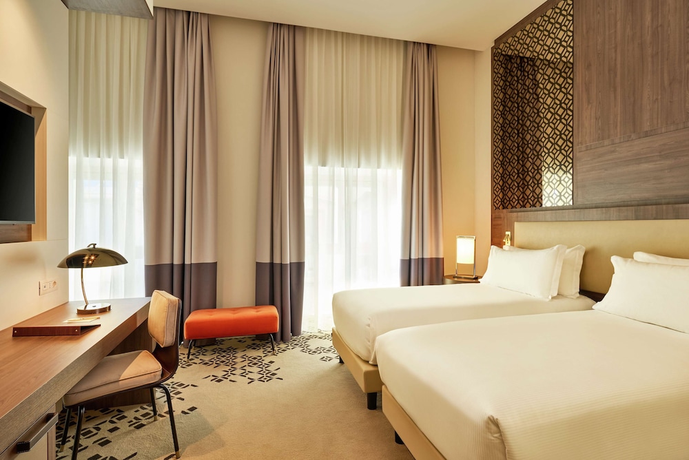 Doubletree By Hilton Trieste 23/87