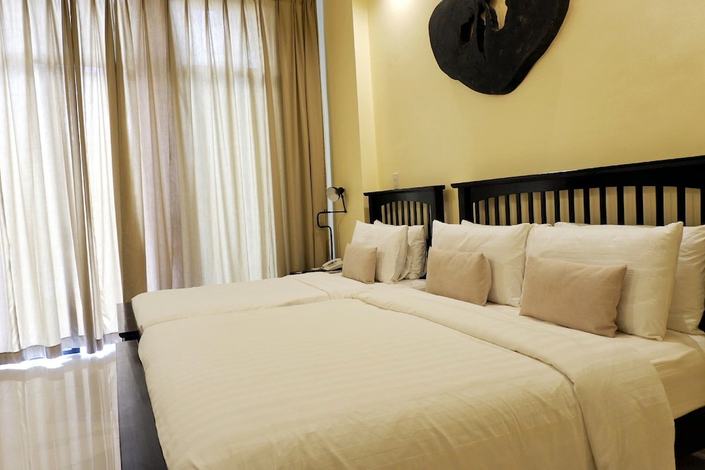 Luxx Boutique Boracay 25/72