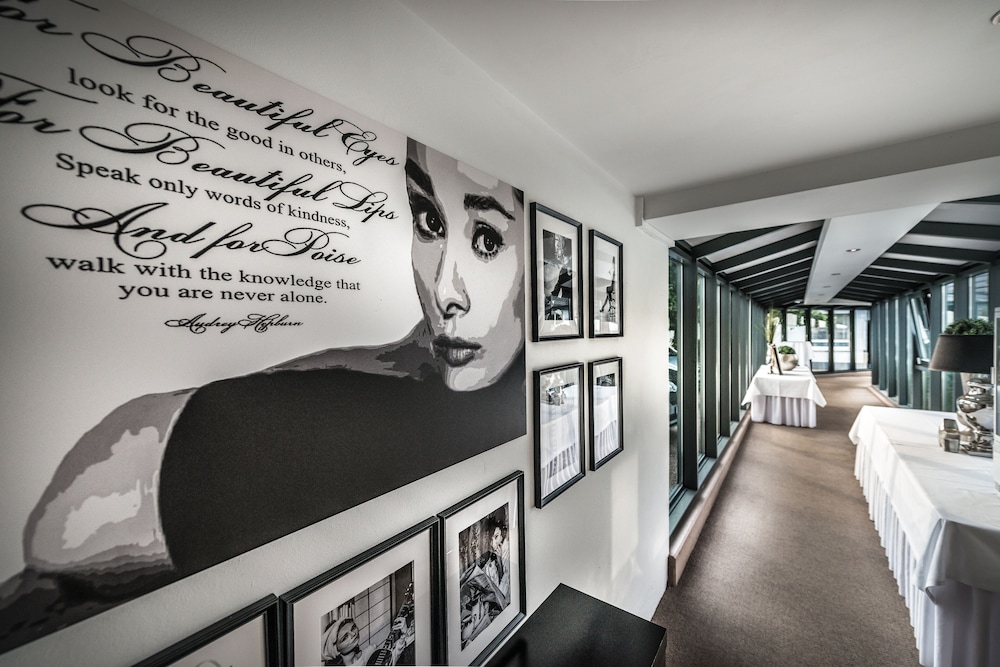 Parkhotel Bielefeld 19/43