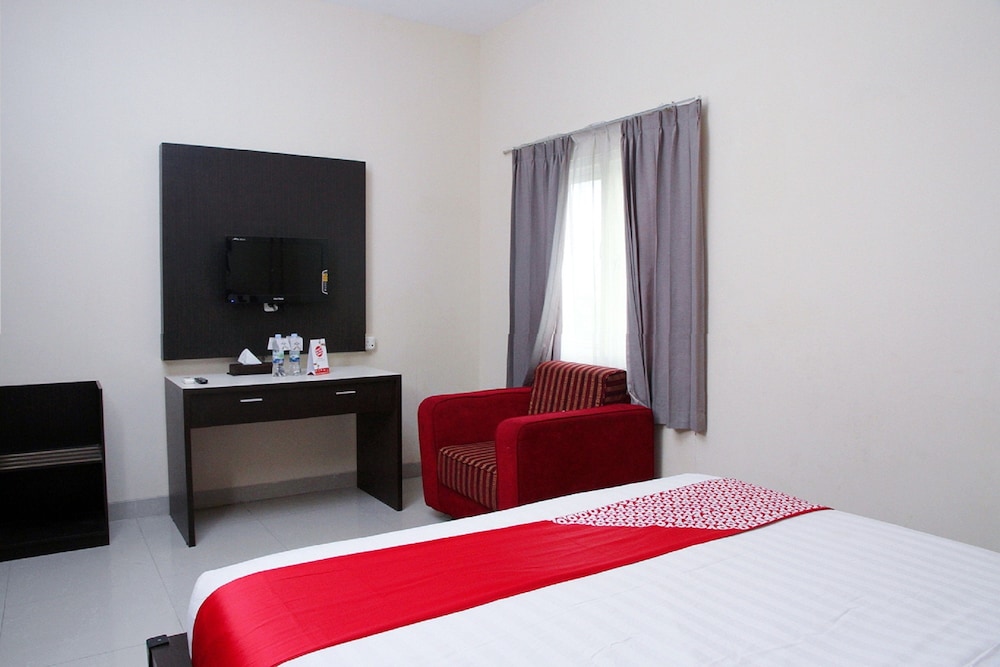 Oyo 920 Gajah Mada Hotel 17/35