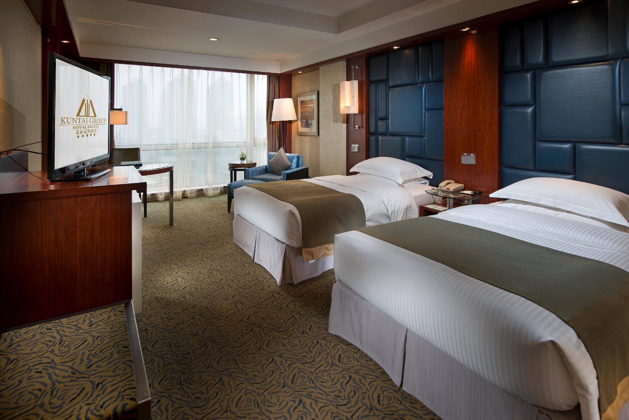 Beijing Kuntai Royal Hotel 7/21