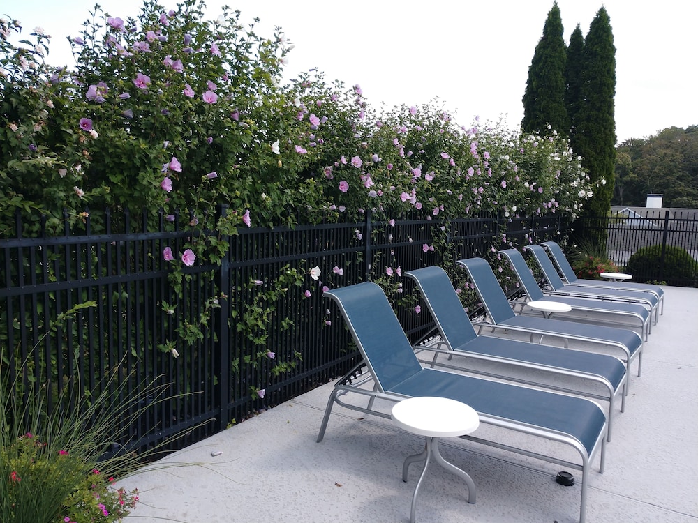 Best Western Plus Cold Spring 4/46