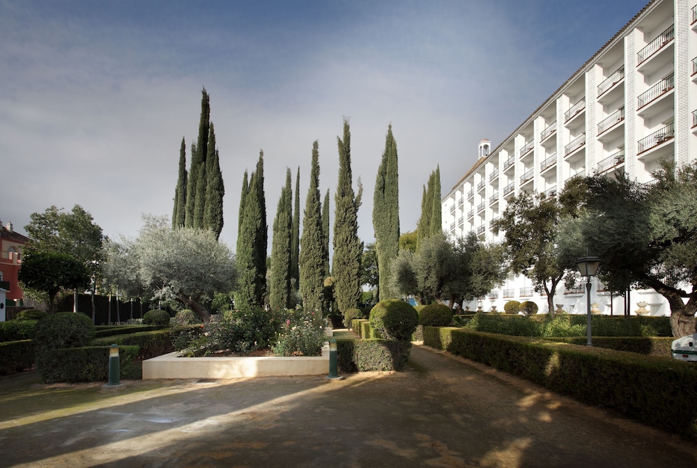 Hotel Abades Benacazon 55/61
