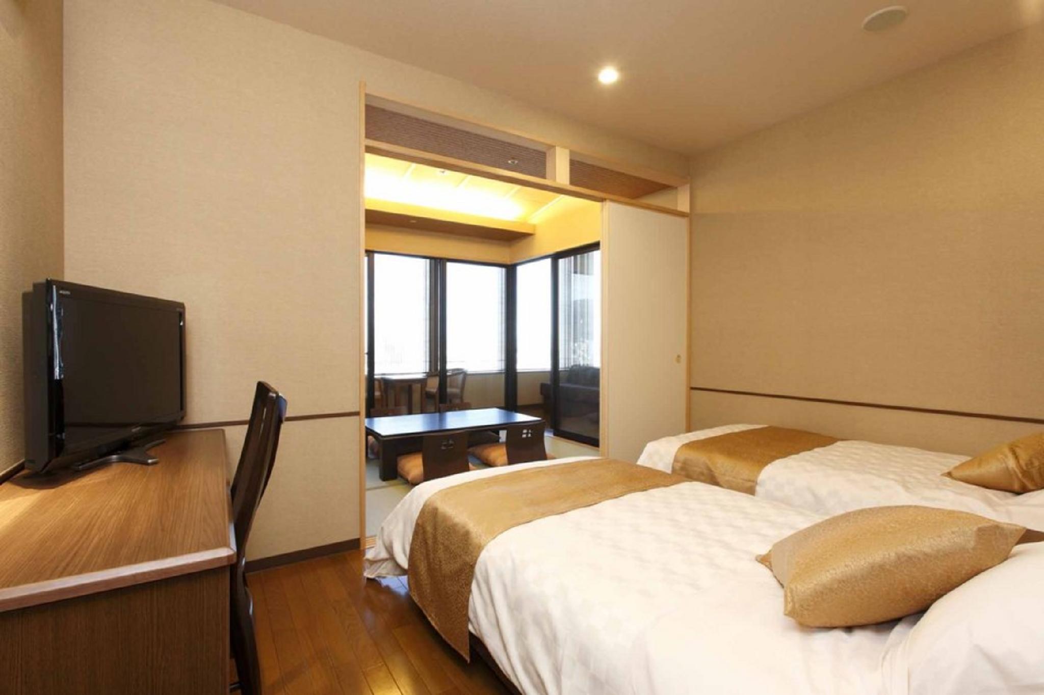 KOBE HARBORLAND ONSEN MANYO-CLUB 6/30