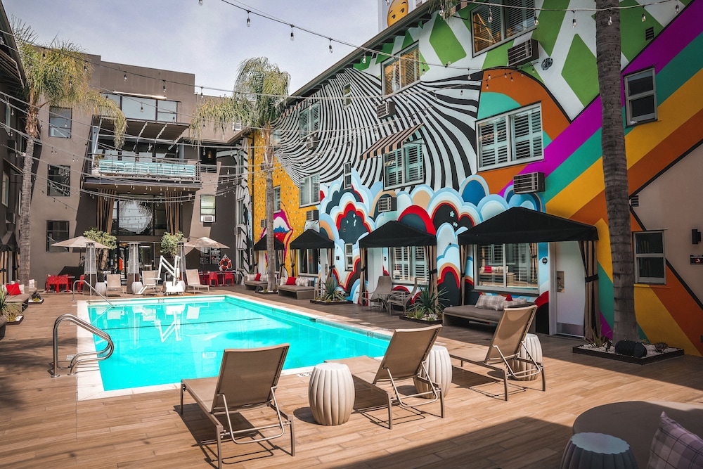 Hotel Ziggy 67/75