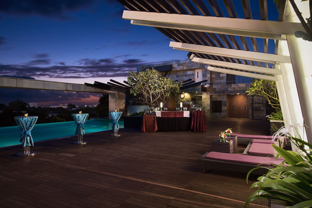 The Oterra Bangalore 4/47