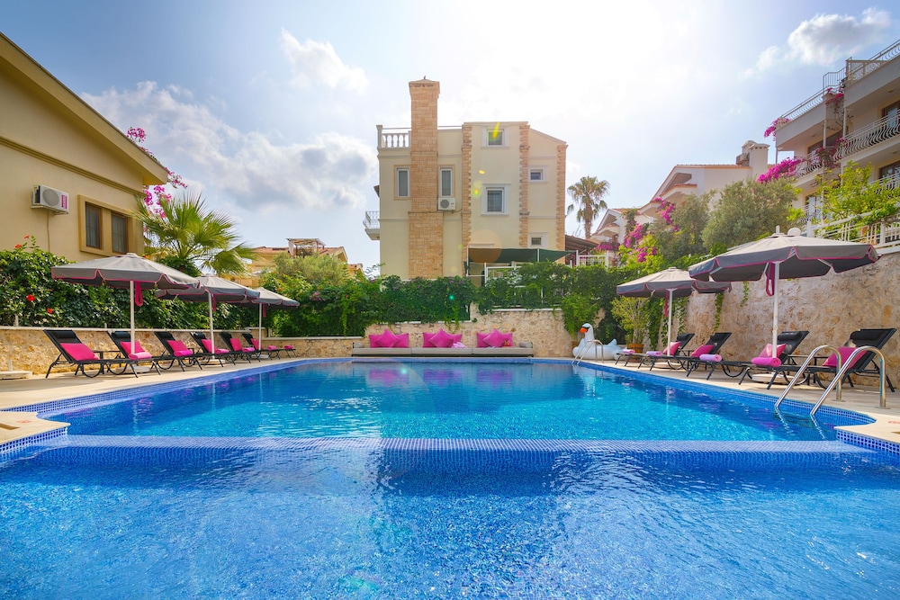 Kalkan Suites 6/50