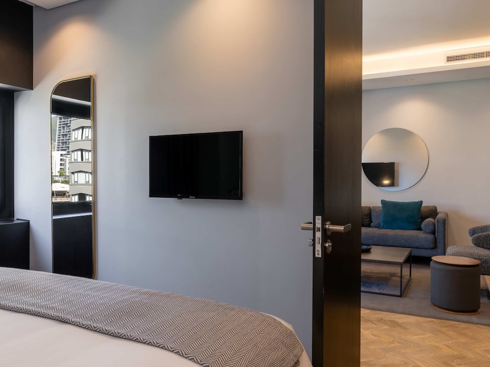 The Onyx Hotel 51/64