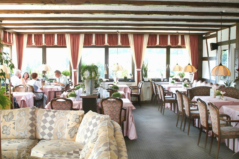 Ferienhotel Stockhausen 46/61