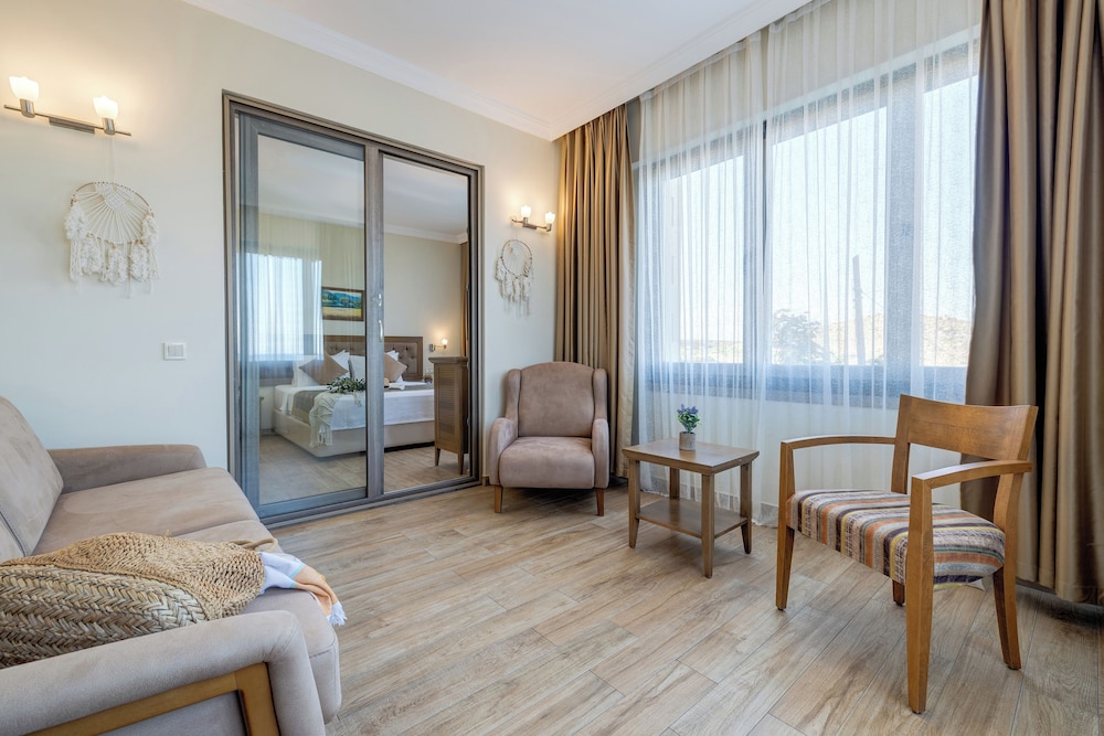 Cinarli Kasri Hotel 26/45