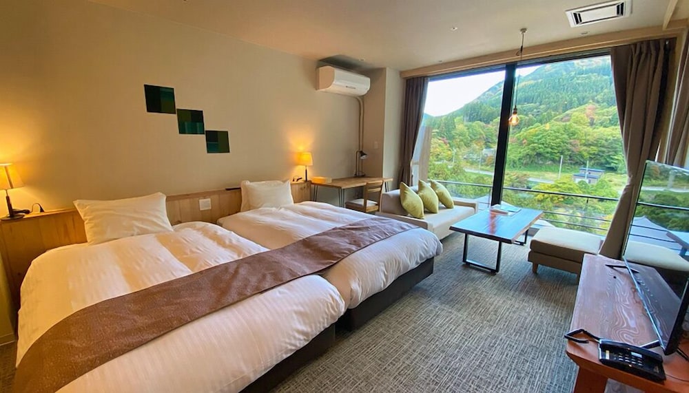 Yuze Hotel 11/62