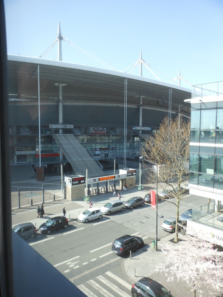 Novotel Suites Paris Stade De France 37/39