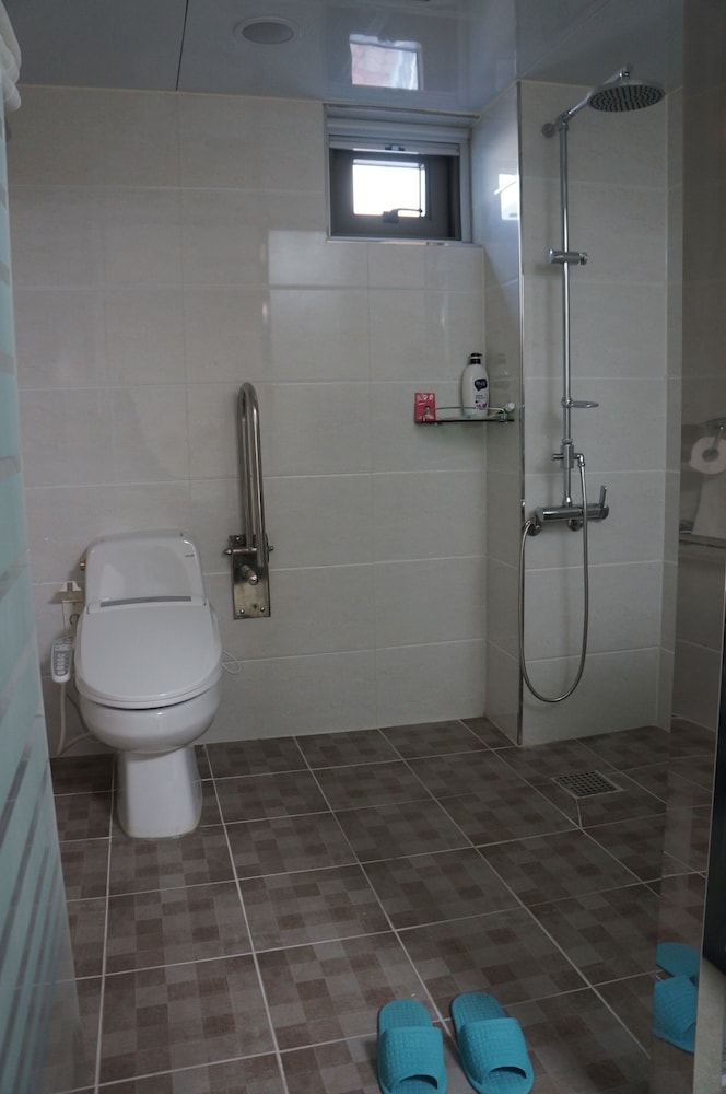Novaluz Tourist Hotel 17/23