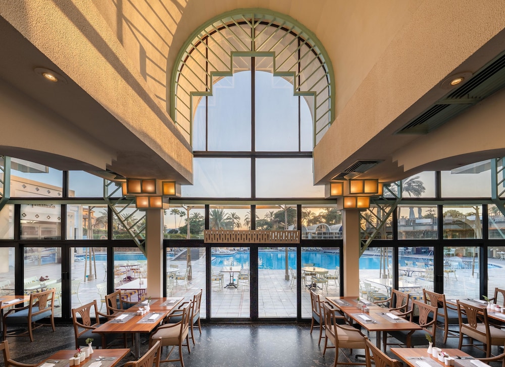 Jaz Pyramids Resort 33/50