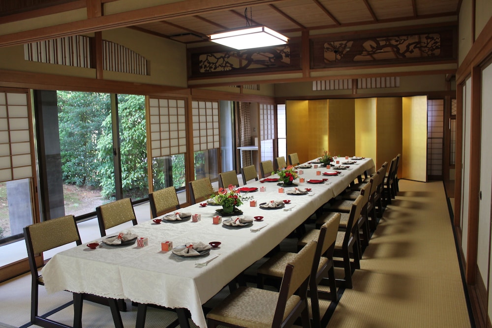 Hotel Takeshi Sanso 32/50