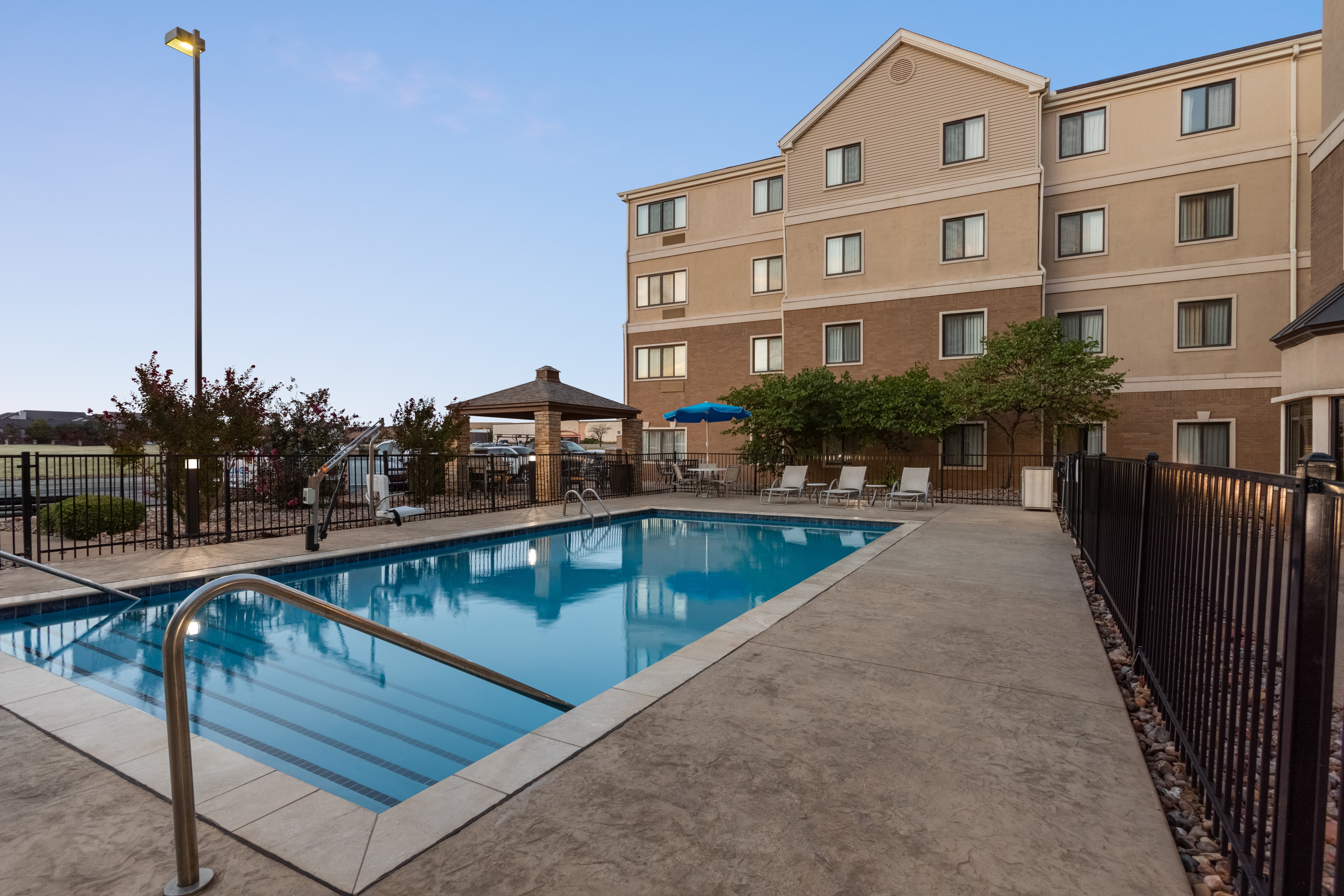 Staybridge Suites Oklahoma City-Quail Springs 76/81