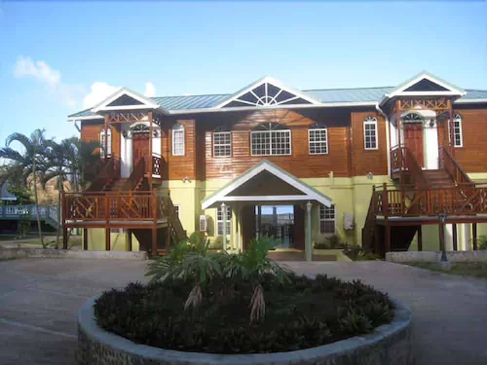 KALINAGO BEACH RESORT 10/49