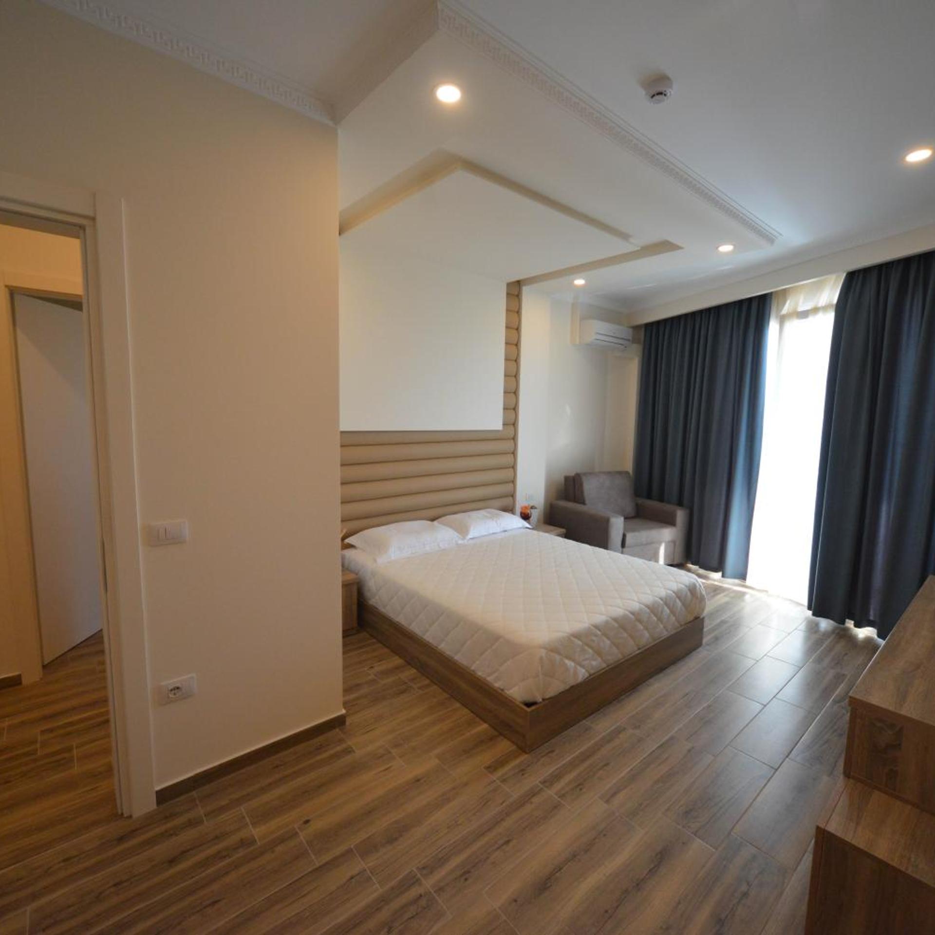 Hotel Elesio 16/50