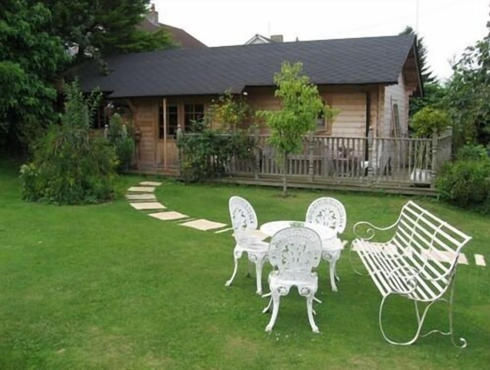 Hillside Self Catering 16/20