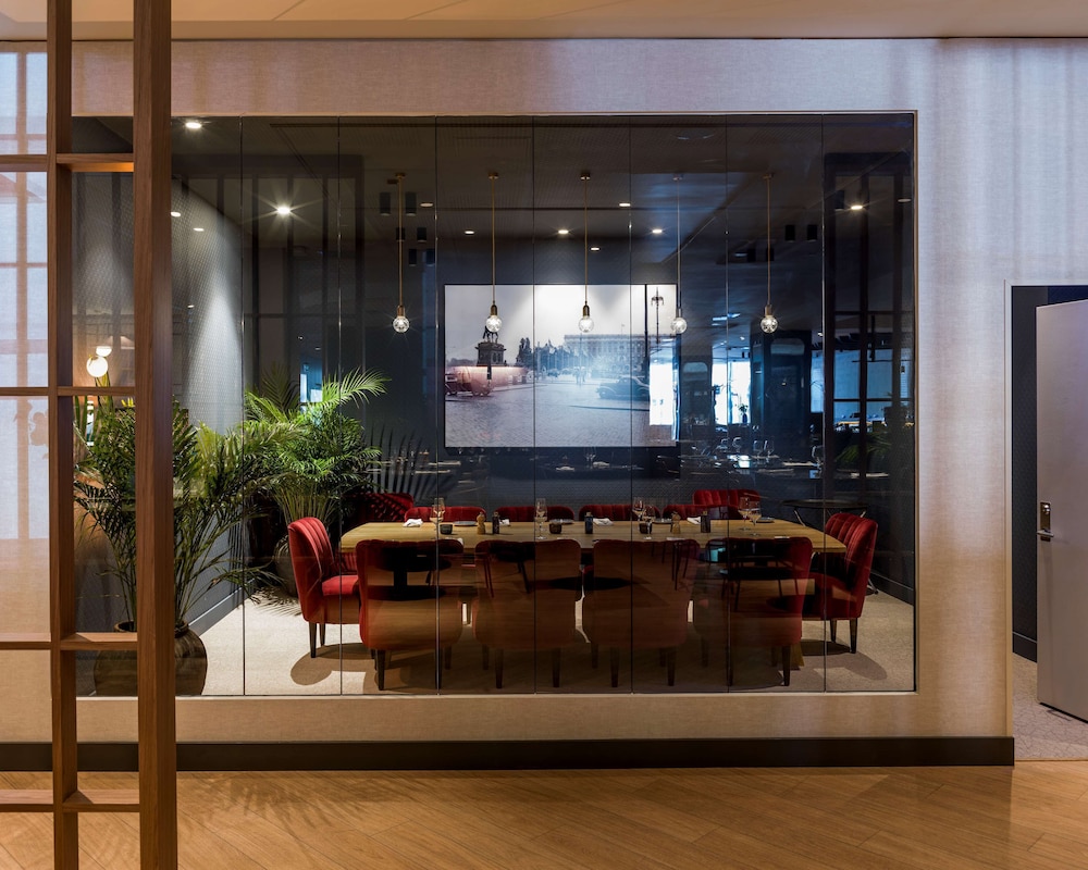 Radisson Blu Royal Viking Hotel 10/69