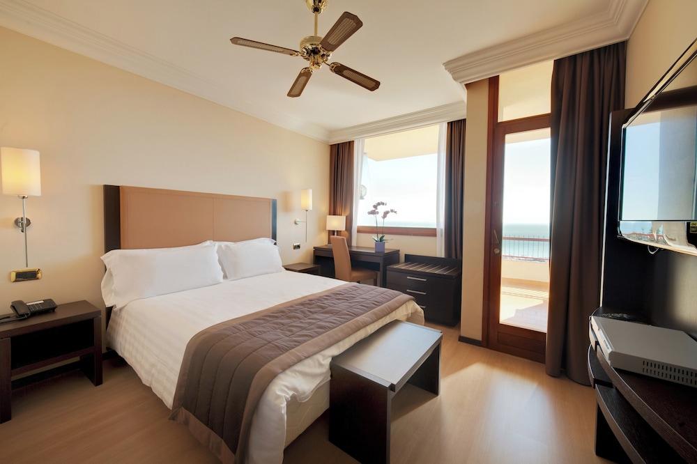Glam, Junior Suite, Sea View, Balcony
