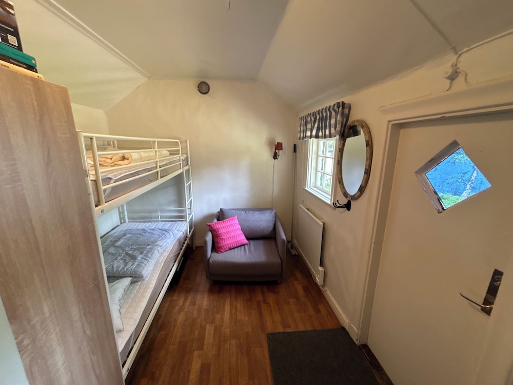 Basic, Cabin, Futon Bed, Side Lake View