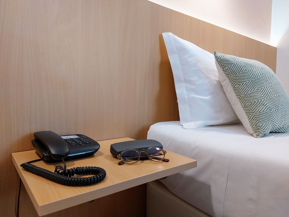 HOTEL SANTIAGO 30/54
