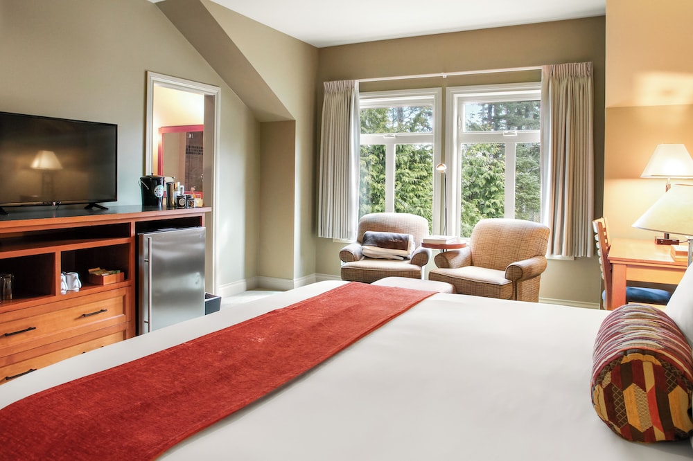 Long Beach Lodge Resort 20/72