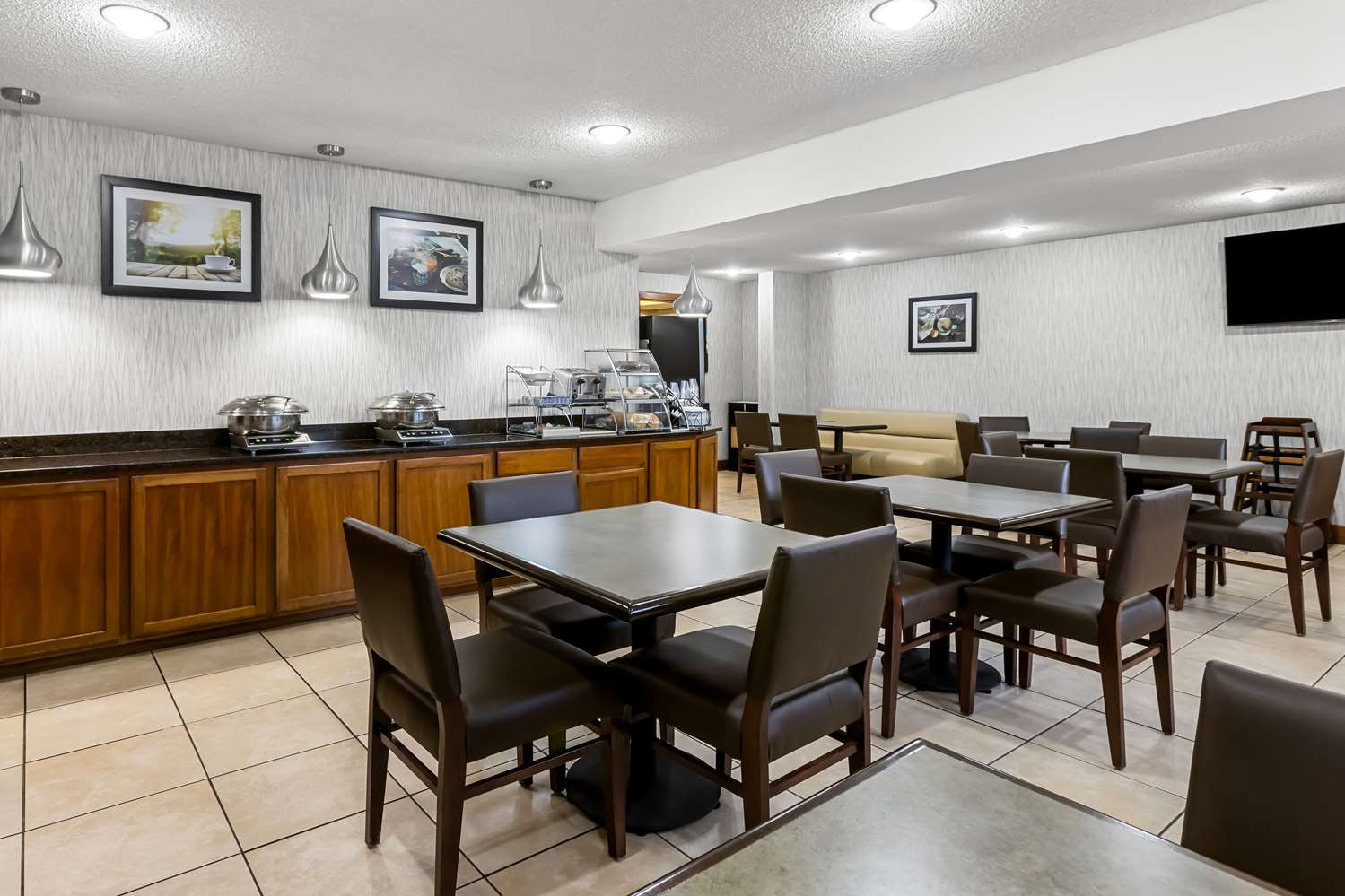 Best Western Gaylord 24/36