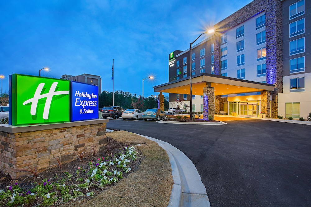 Holiday Inn Express Suites Covington 3/63