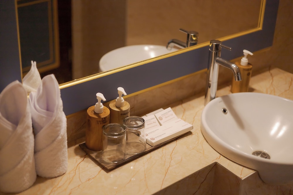 Royal, Classic, Double Bed, Pool Side، Fourteen Roses Boutique Hotel and Spa 10/10