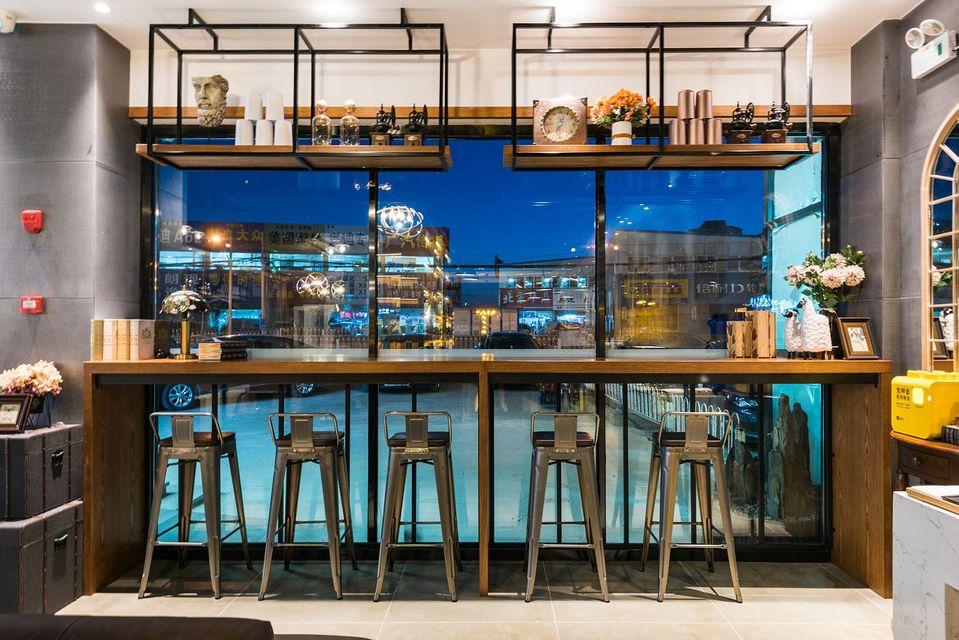 James Joyce Coffetel Hotel (Beijing Xiaohongmen Subway Station) 46/48