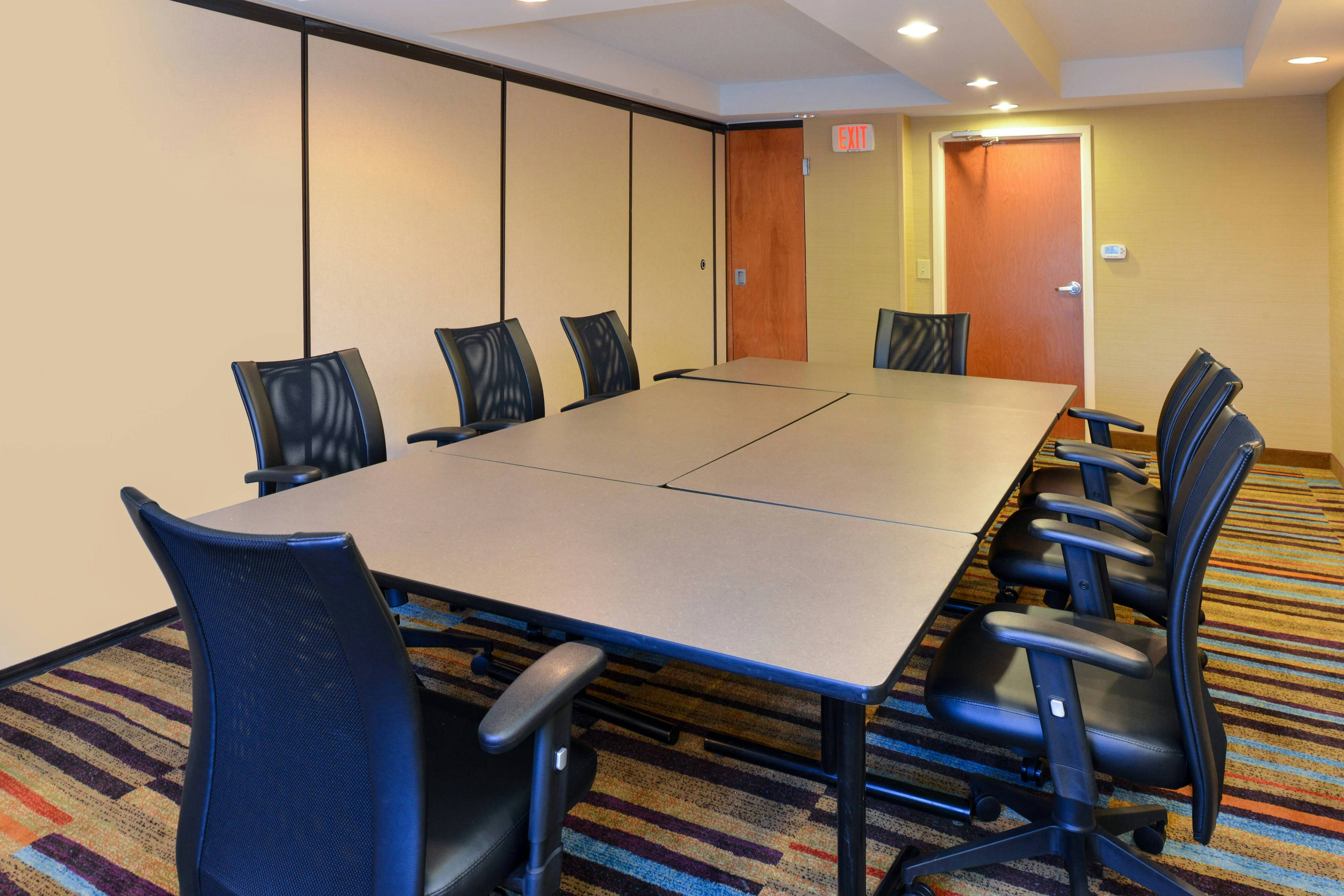 Fairfield Inn and Suites Lexington Georgetown/College Inn 3/3