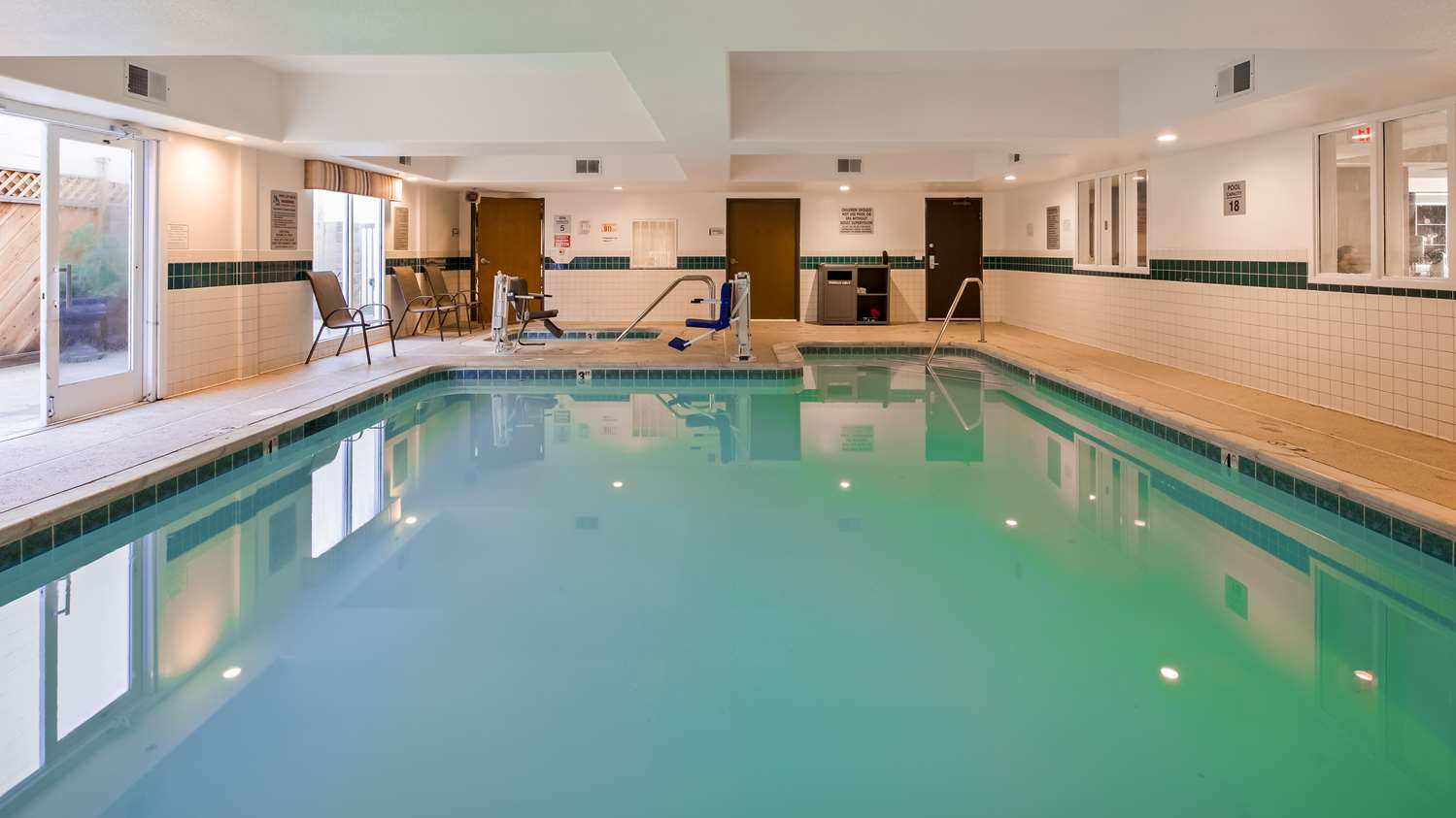 Airport Inn and Suites 8/28