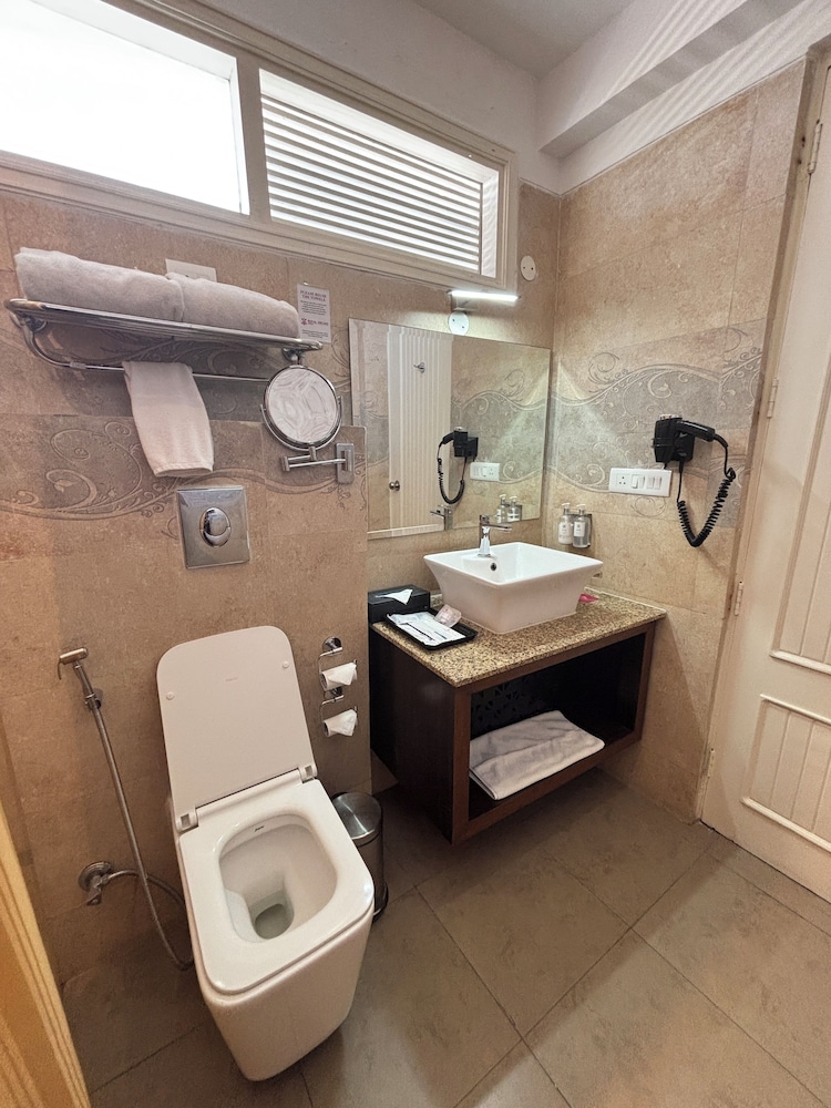 Regenta Resort and Spa Mashobra 61/61
