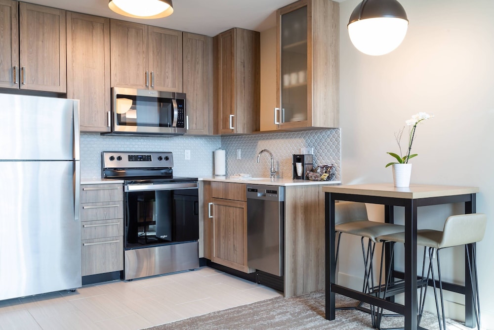 Residence Inn by Marriott Palm Beach Gardens 33/42