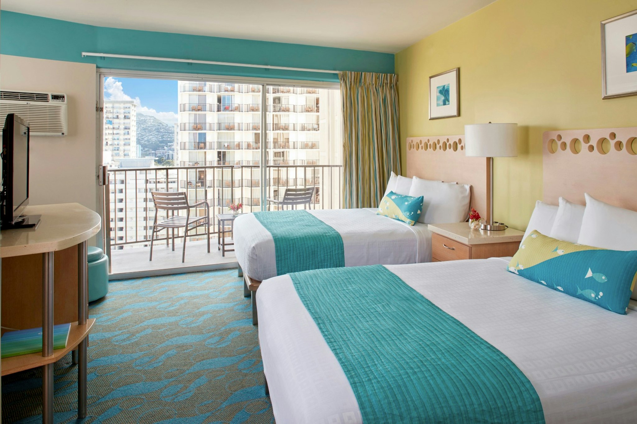 Waikiki Circle Hotel 15/50