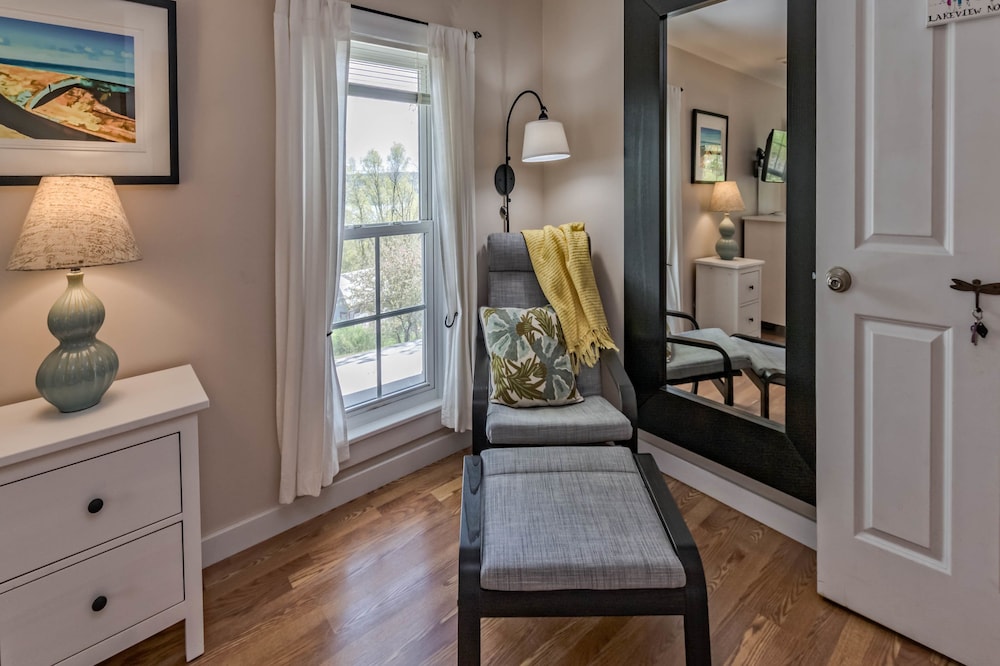 Moonshadow Bed and Breakfast 31/69