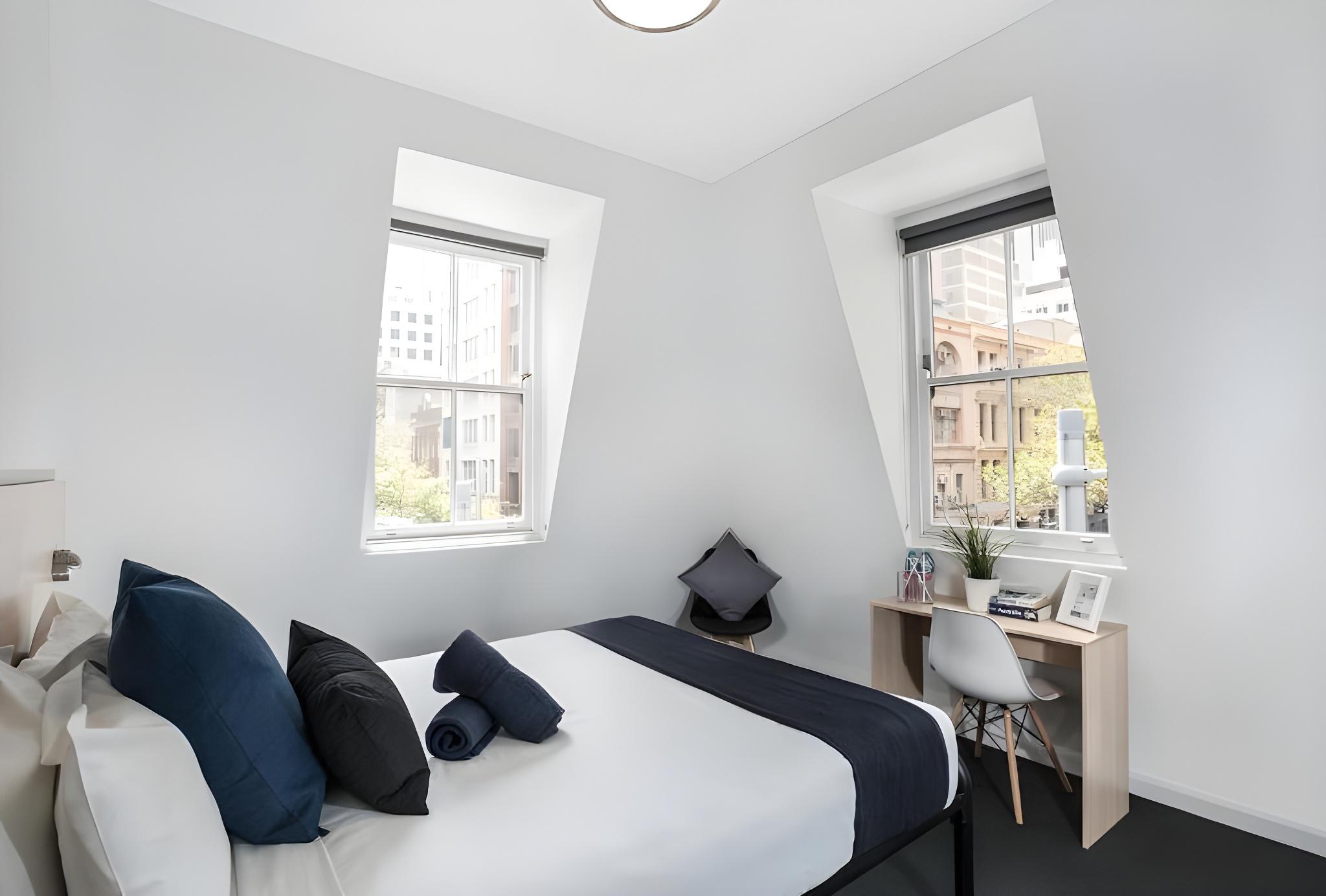 Bed in 10 Share Deluxe Shared Bathroom