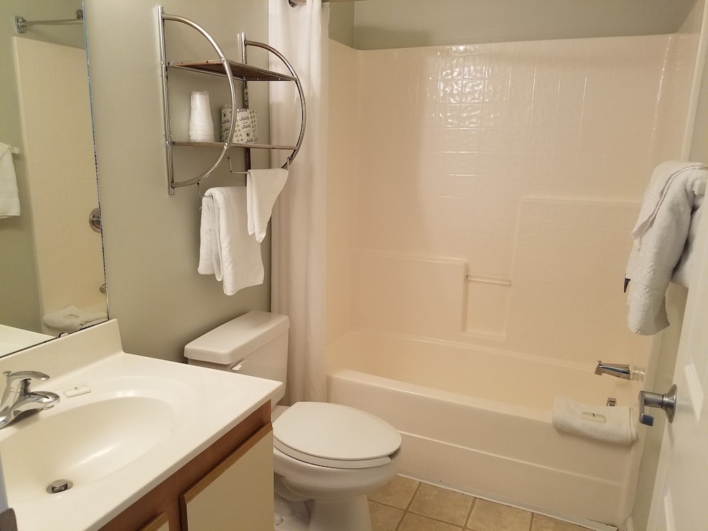 Affordable Suites 16/57