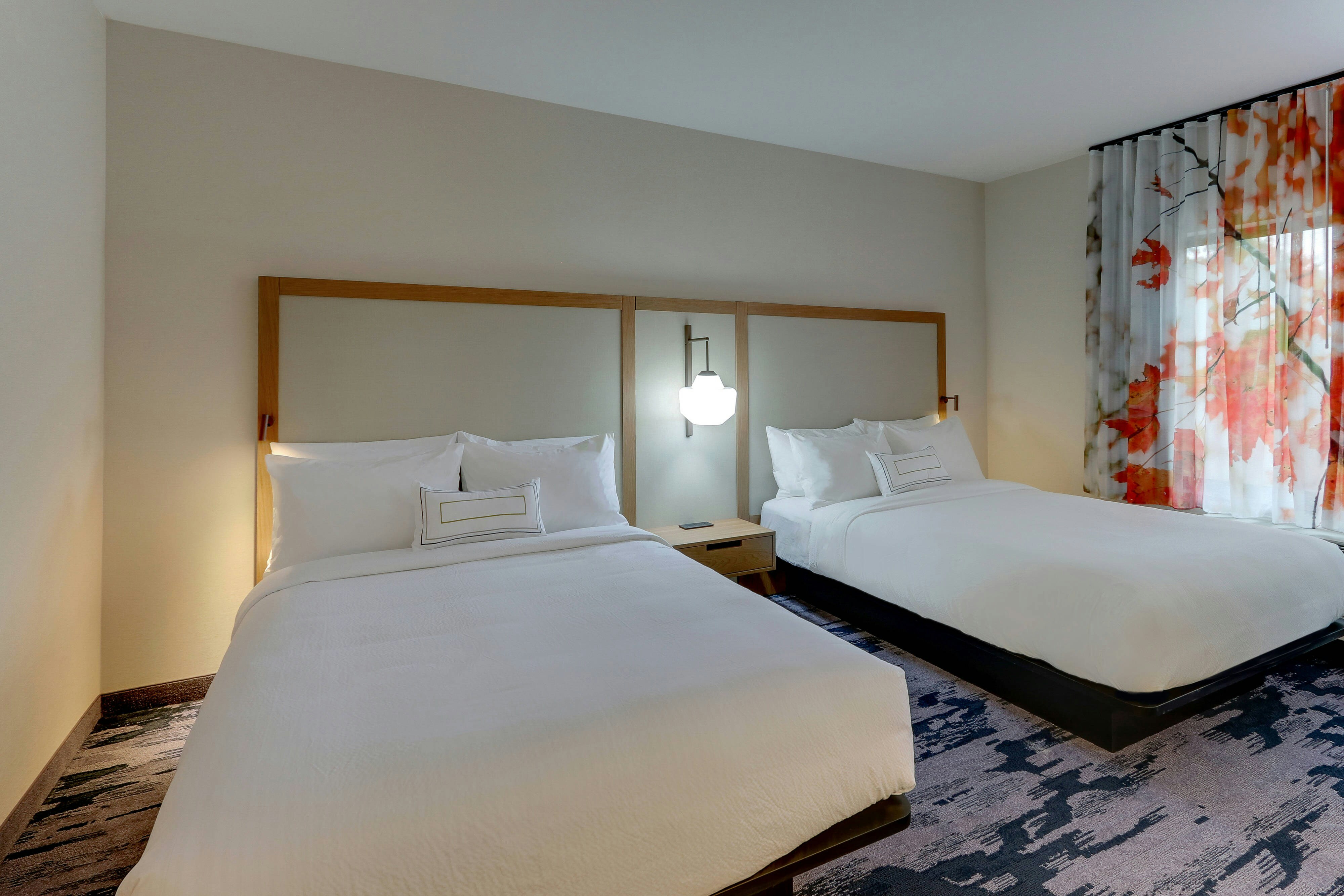 غرفة بسريرين كوين، Fairfield Inn & Suites by Marriott Asheville Weaverville 2/2