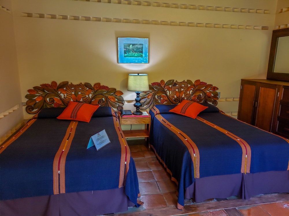 Hotel San Buenaventura De Atitlan 28/50