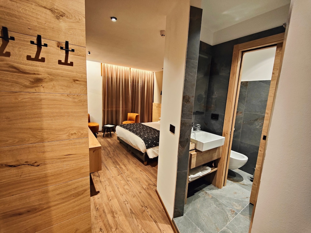 La Vallee Blanche Hotel 47/69