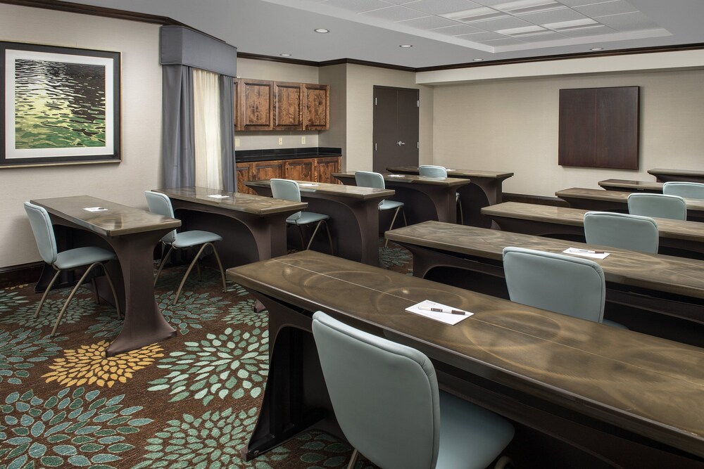 Staybridge Suites Greenville I-85 Woodruff Road 46/58